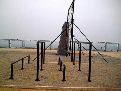 四川400米渡海登训练器材｜高低横木