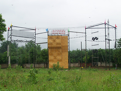 四川心理行为训练器械｜心理行为训练场建设｜空中断桥